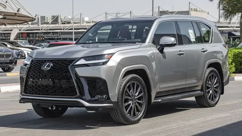 Khám phá siêu xe lexus lx600 mạnh mẽ đẳng cấp