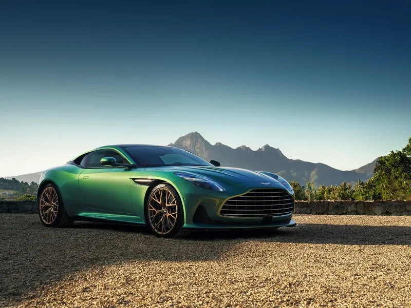 Khám phá xe aston martin nội thất sang trọng và tinh tế