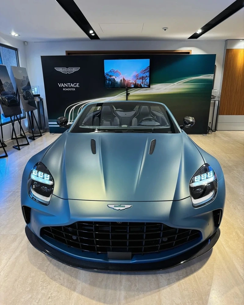 Siêu xe đẳng cấp hàng đầu Aston Martin Vantage siêu xe