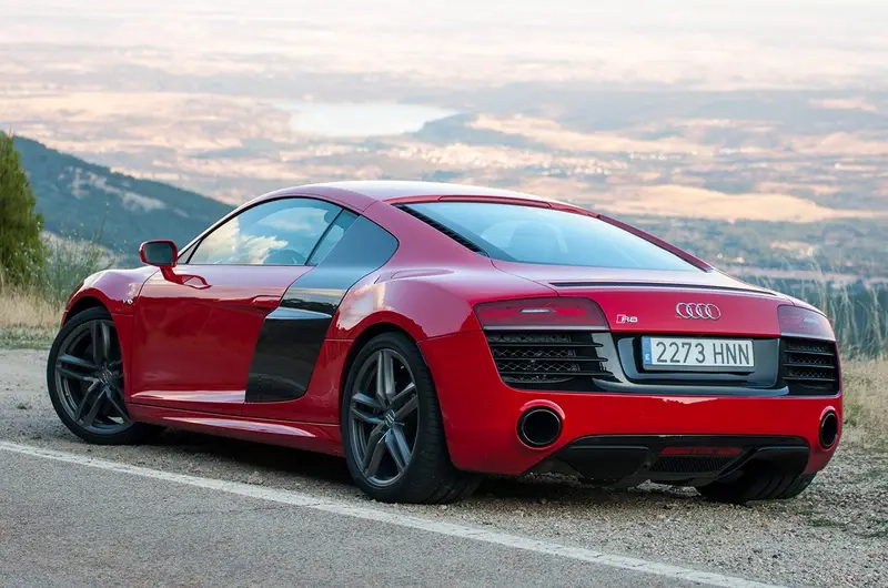 Đẳng cấp vượt trội siêu xe Đức Audi R8 đẳng cấp