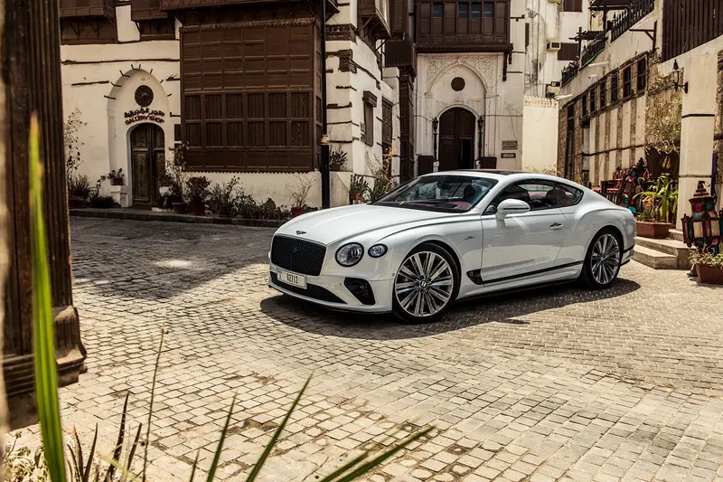 Siêu xe Bentley Continental GT Speed đầy uy lực
