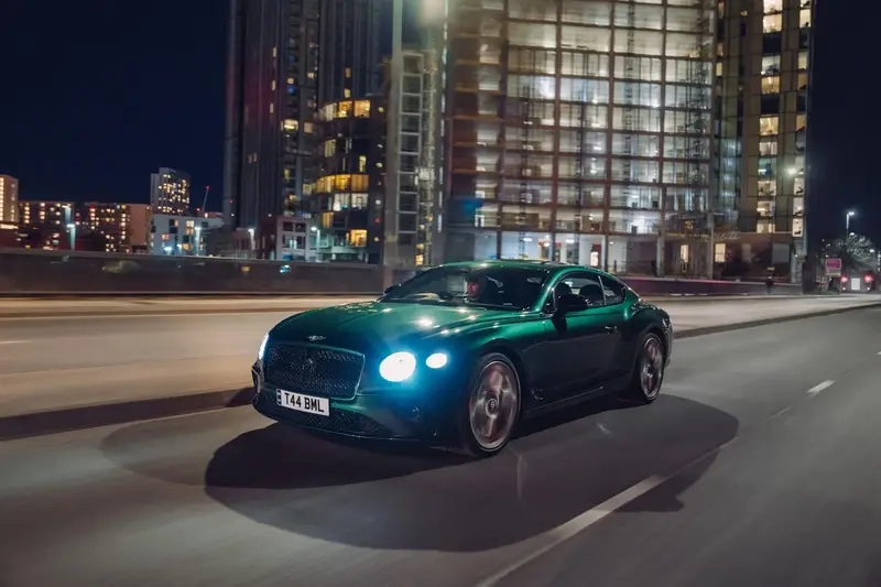 Ảnh Bentley Continental GT Speed hiện đại đầy tinh tế