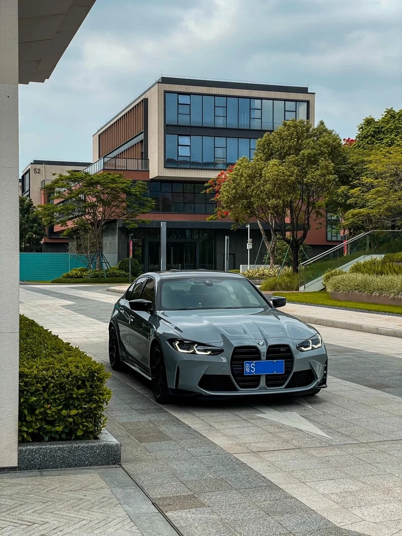 Phiên bản M5 mạnh mẽ vượt trội BMW M Series phiên bản M5