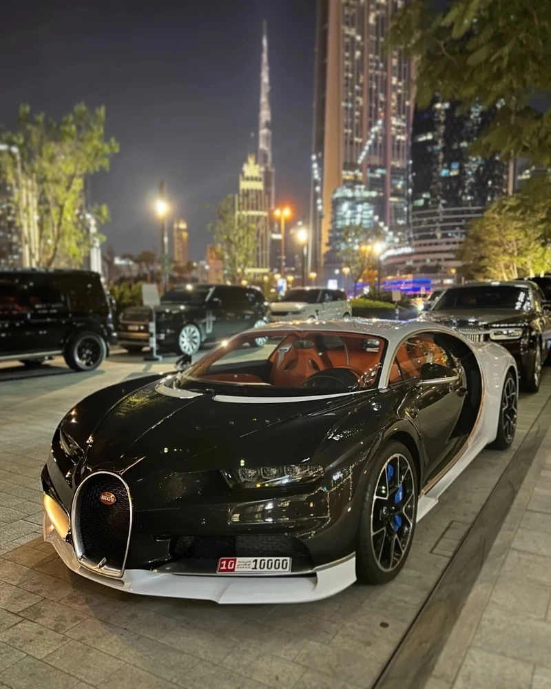 Bánh xe lớn ấn tượng của Bugatti Chiron bánh lớn