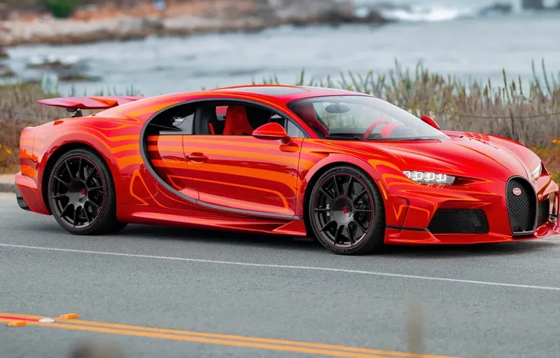 Bugatti chiron super sport đỏ carbon nổi bật trên mọi nẻo đường