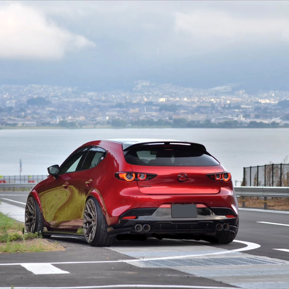 Siêu phẩm độ mâm xe Mazda 3 widebody vành lõm sâu cực ấn tượng