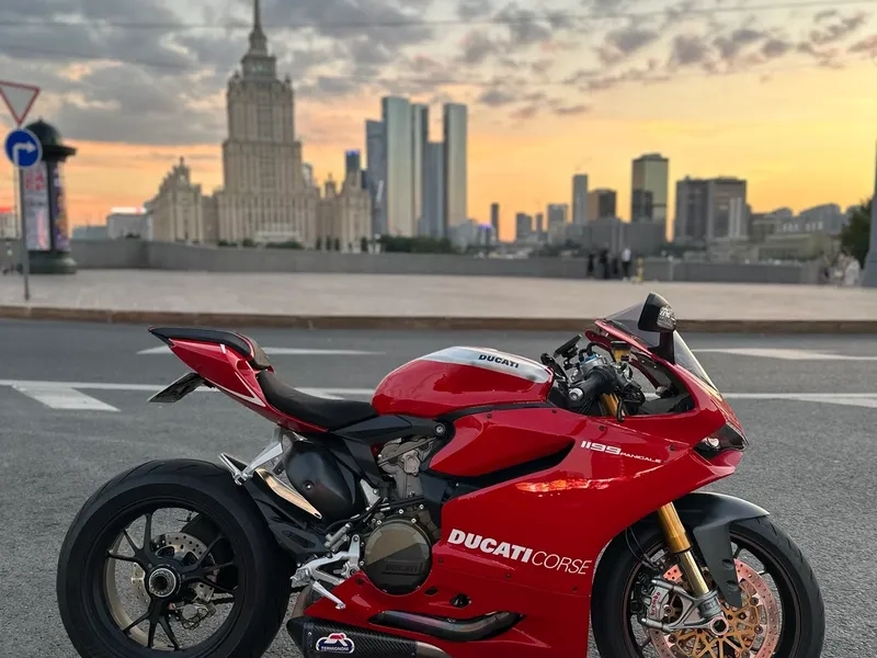 Mẫu xe cổ điển Ducati 1198 R
