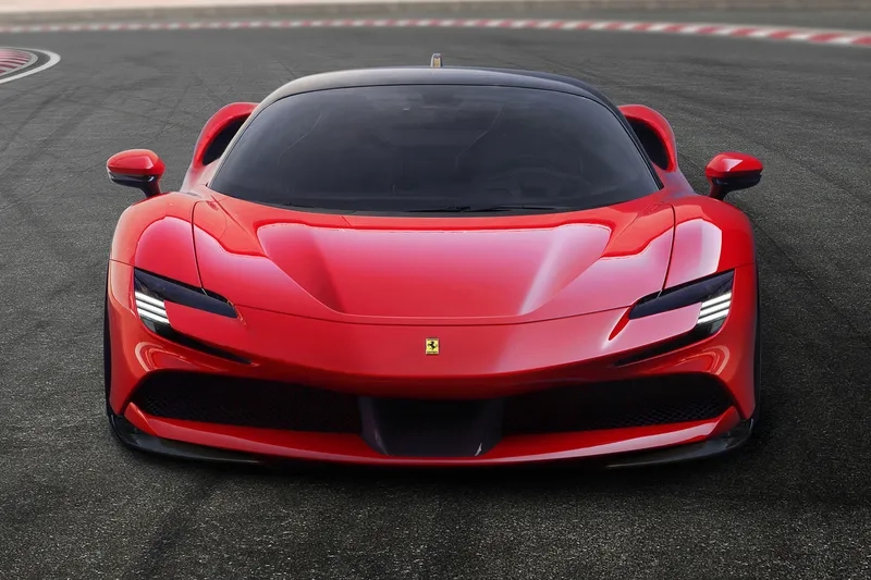 Ferrari sf90 stradale trên cao tốc tốc độ tối đa cực đã
