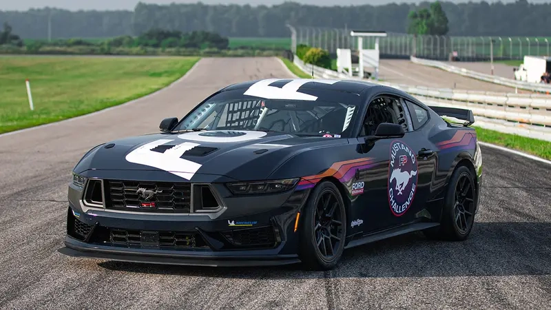 Thiết kế hoàn hảo cho mọi góc nhìn Ford Mustang thiết kế đẹp