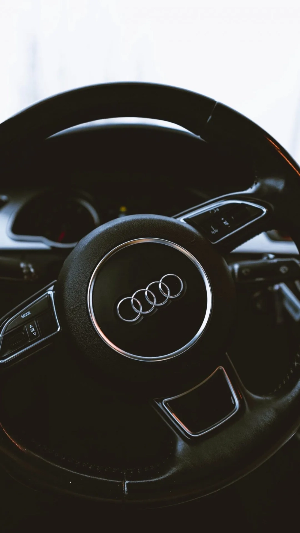 Khám phá hình nền vô lăng hiện đại cực chất