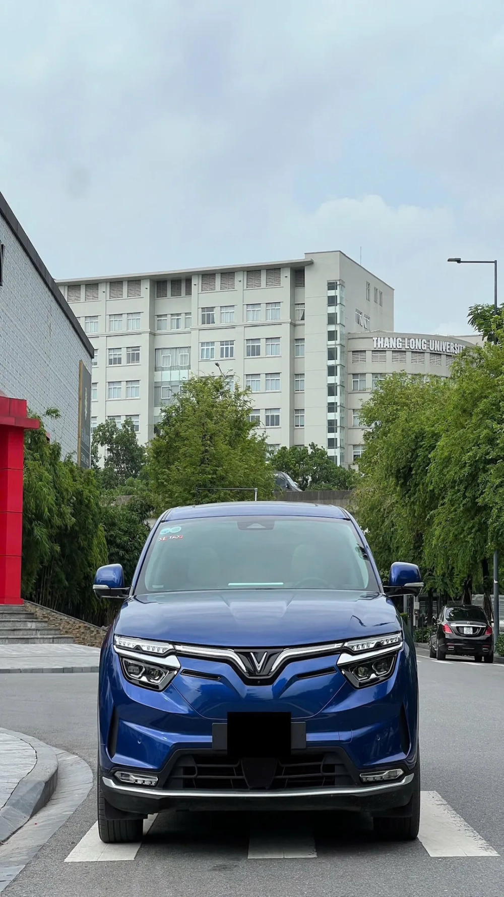 Trải nghiệm sống động cùng hình nền xe vinfast hd