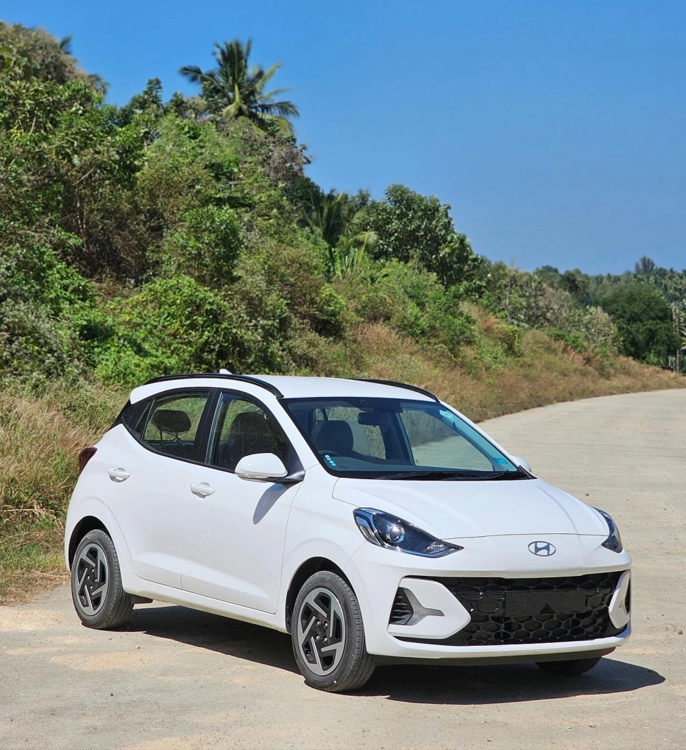 Mẫu xe nhỏ i10 độ mâm phay thiết kế thể thao hiện đại đẹp