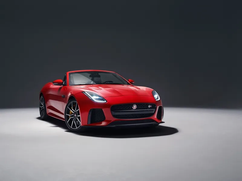 Nội thất xe jaguar f-type svr sang trọng và hiện đại