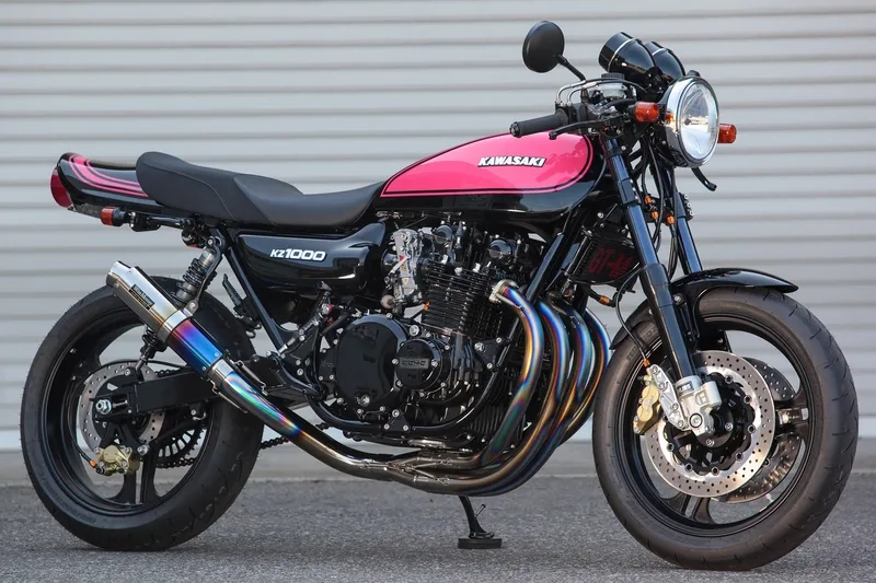 Đầu xe hung hãn chiếc 1000 Z