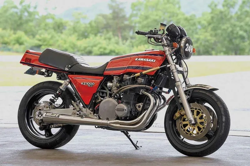 Thiết kế 2011 Z1000 Kawasaki