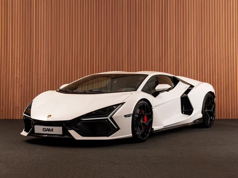 Xe lamborghini độ body kit cực chất làm siêu xe thêm độc đáo