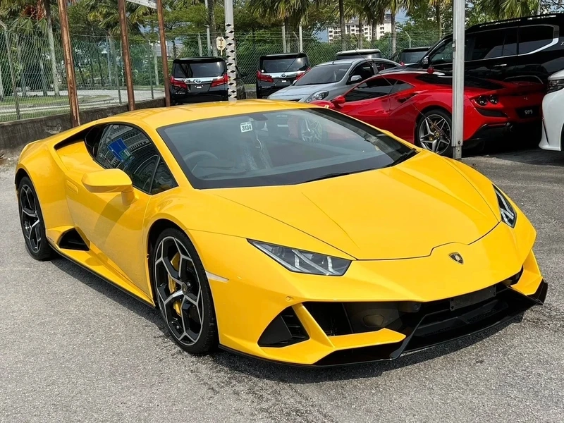 Động cơ V10 bứt phá Lamborghini Huracán động cơ V10