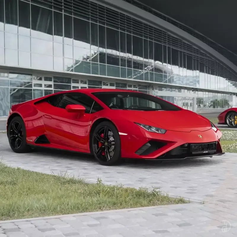 Lamborghini Huracán Evo vẻ đẹp khí động học ấn tượng