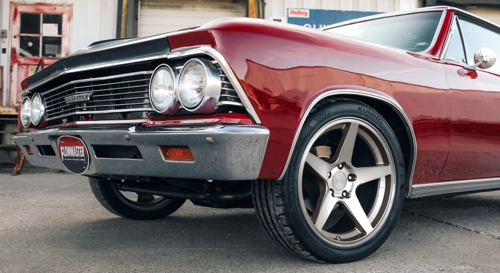 Porsche 911 cổ điển độ mâm 5 chấu vàng đồng tông xuyệt tông