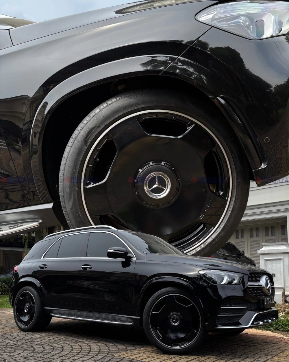 Xe SUV độ mâm Mercedes AMG Monoblock màu đen hầm hố và bề thế