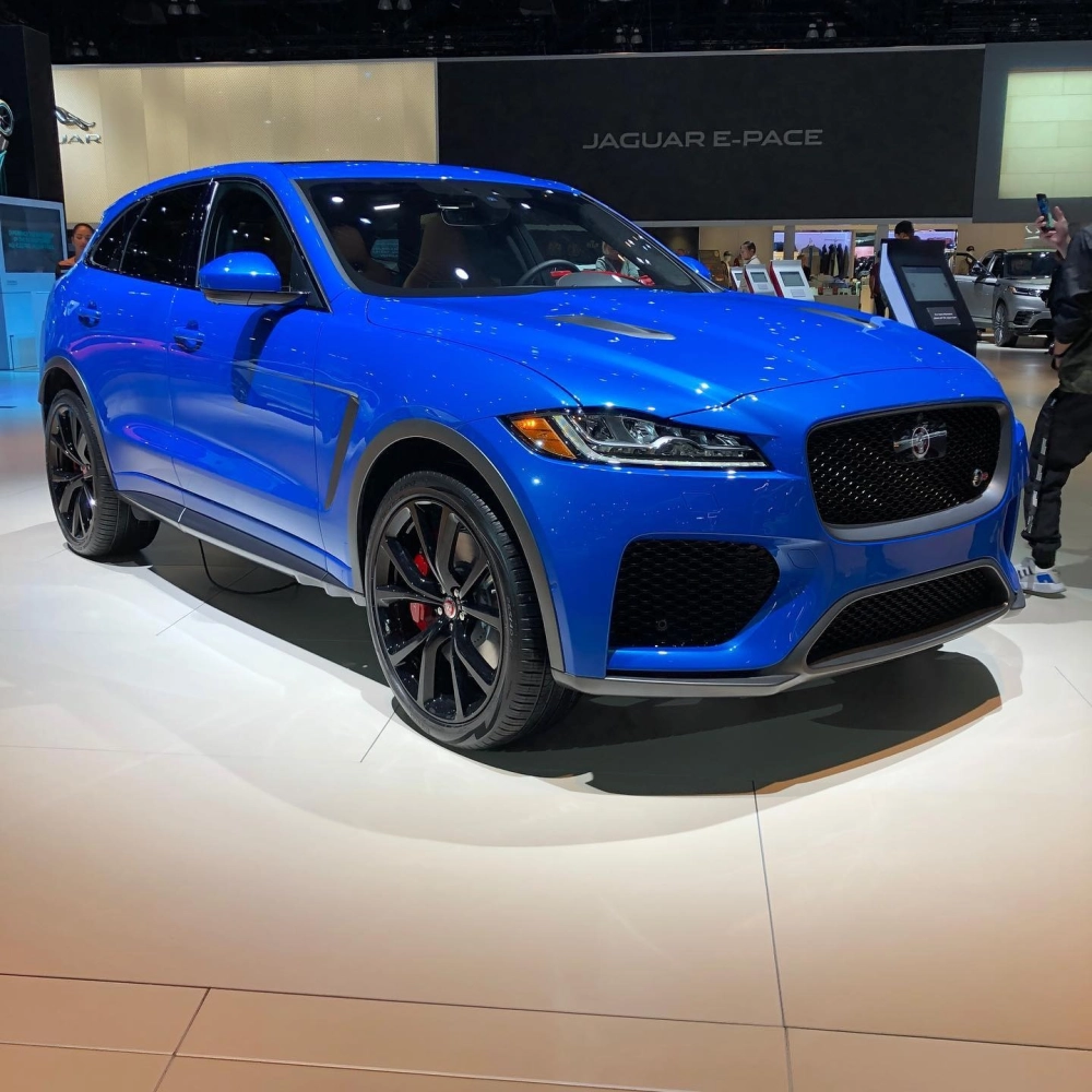 Cận cảnh mâm xương cá 15 inch độ Fadil sơn đen bóng loáng