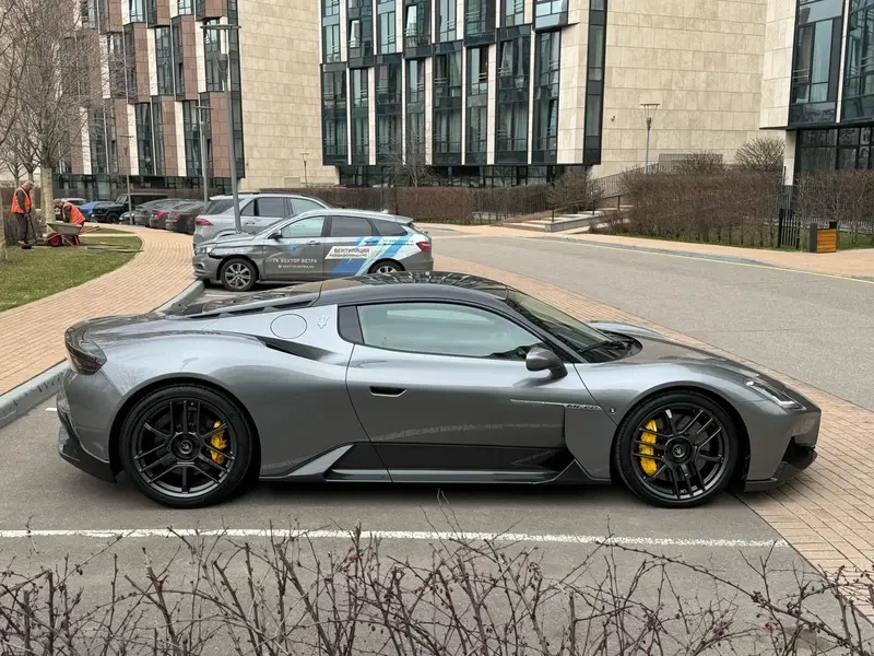 Ảnh xe Maserati mc20 phong cách châu Âu tinh tế