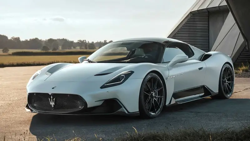 Ảnh xe Maserati mc20 đường nét ngoại thất sắc sảo