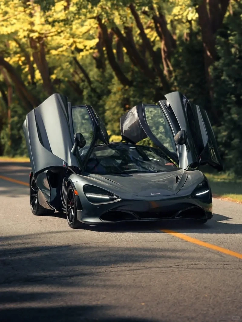 Khám phá sức hút của McLaren 720S siêu xe