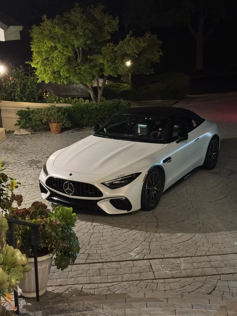 Thiết kế hầm hố ấn tượng của Mercedes AMG ngoại thất hầm hố