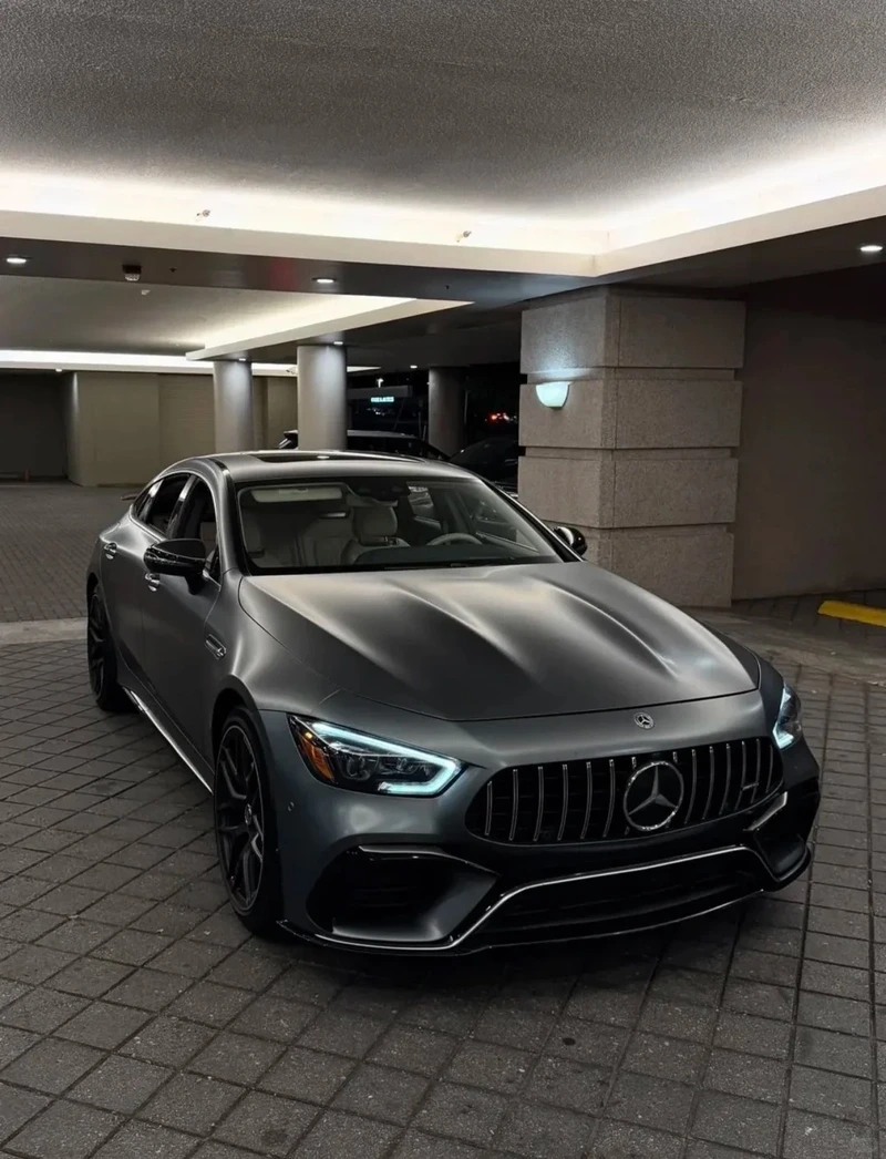 Thể hiện phong cách cùng Mercedes AMG mui trần