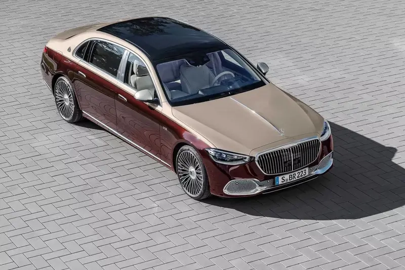 Vẻ đẹp Mercedes Maybach ngoại thất sang trọng
