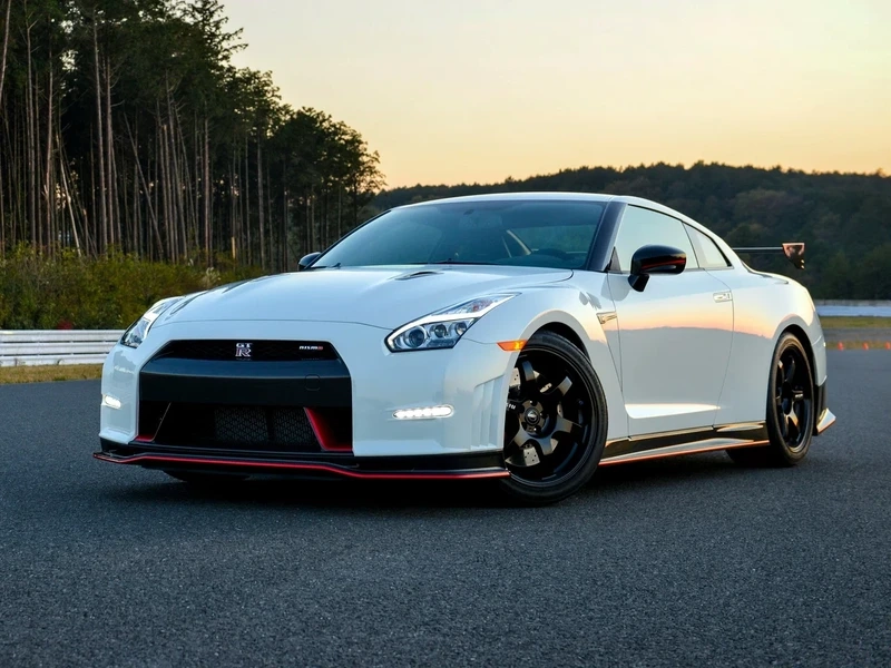 Siêu xe Nhật Bản ấn tượng Nissan GTR siêu xe
