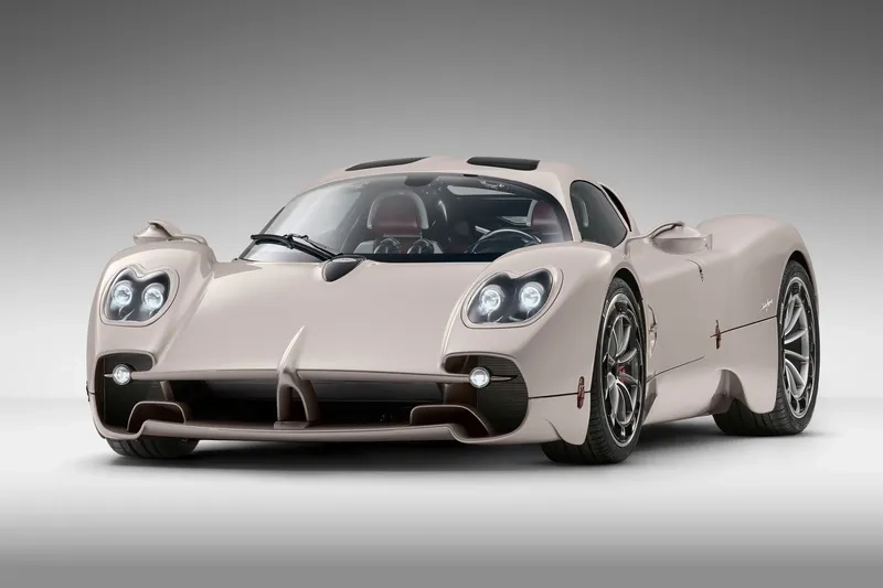 Chiêm ngưỡng xe pagani huayra tốc độ và sang trọng