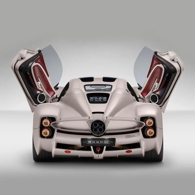 Khám phá tìm xe pagani 4k sắc nét cho hình nền