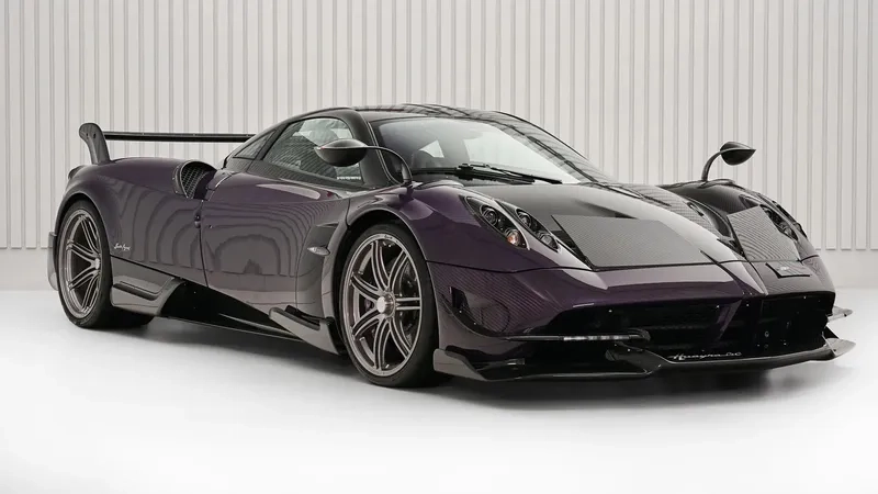 Góc chụp đẹp xe pagani huayra bc khiến bạn mê mẩn