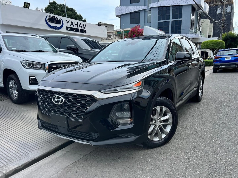 SantaFe độ mâm đa chấu màu đen bóng thể thao xe đời mới 2024