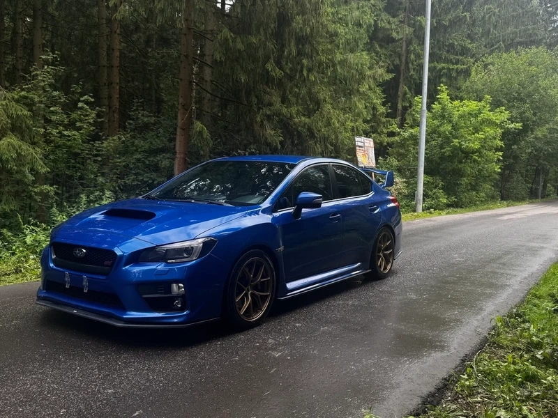 Trải nghiệm Subaru WRX STI đẹp đầy phong cách