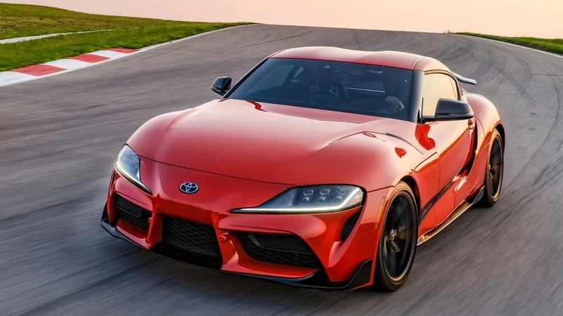 Xe toyota gr supra nổi bật với thiết kế hiện đại