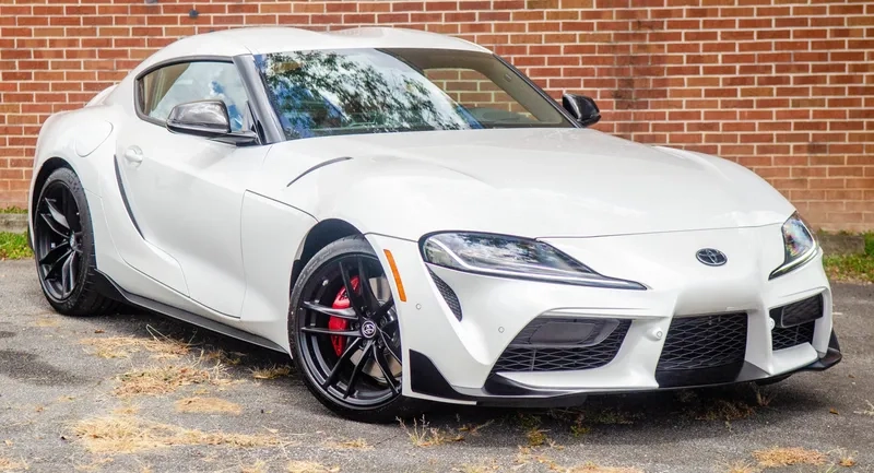 Phong cách trẻ trung của xe toyota gr supra hiện đại