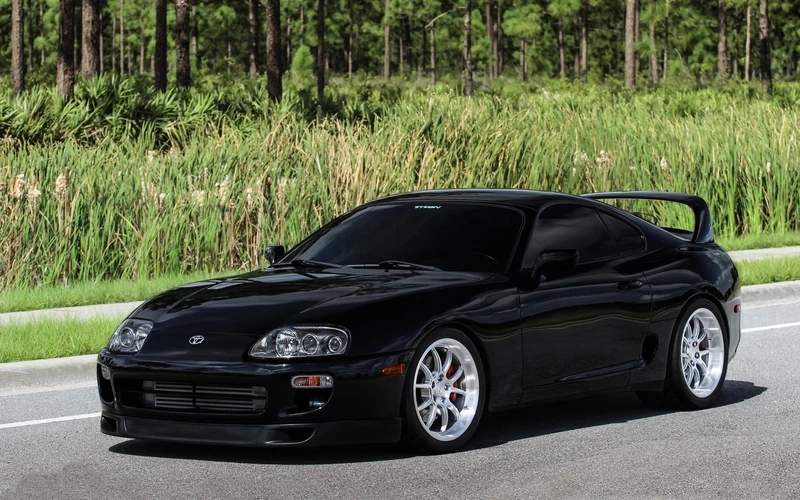 Trải nghiệm tốc độ cùng Toyota Supra thể thao