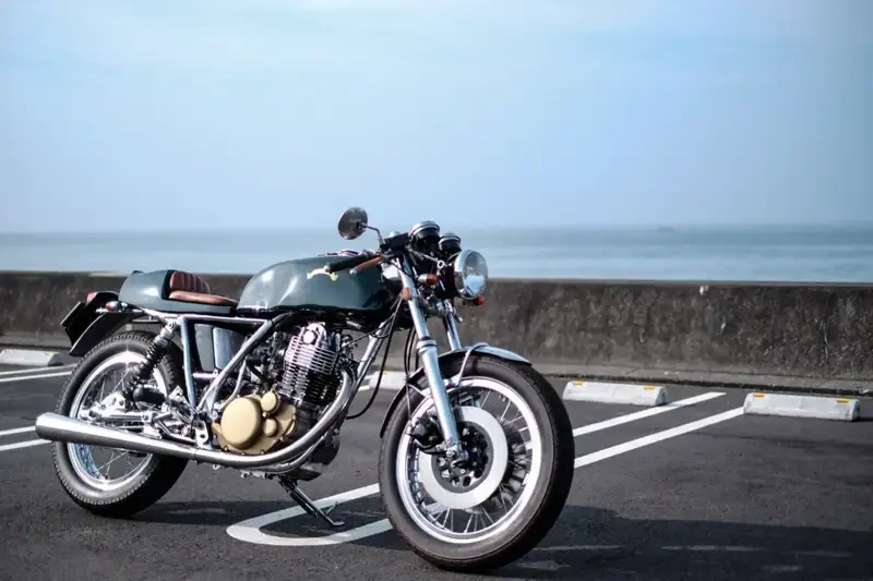 Cafe racer hành trình ghi dấu những cung đường