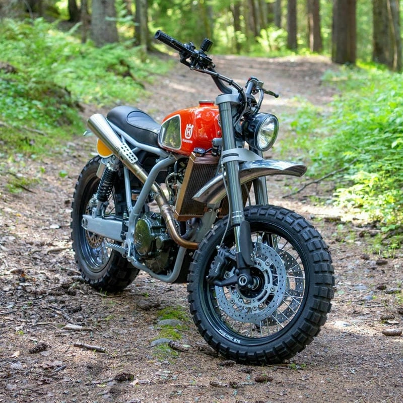 Hình ảnh xe cào cào thể hiện cá tính biker