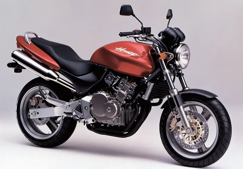 Trải nghiệm tiếng pô xe 4 máy hú