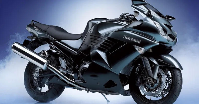 Thiết kế pô độ xe 4 máy chất lượng