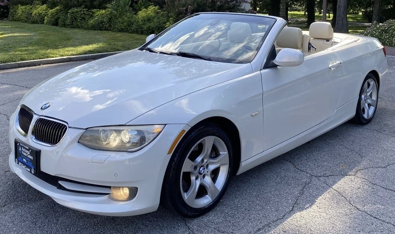 Xe mui trần là xe gì?