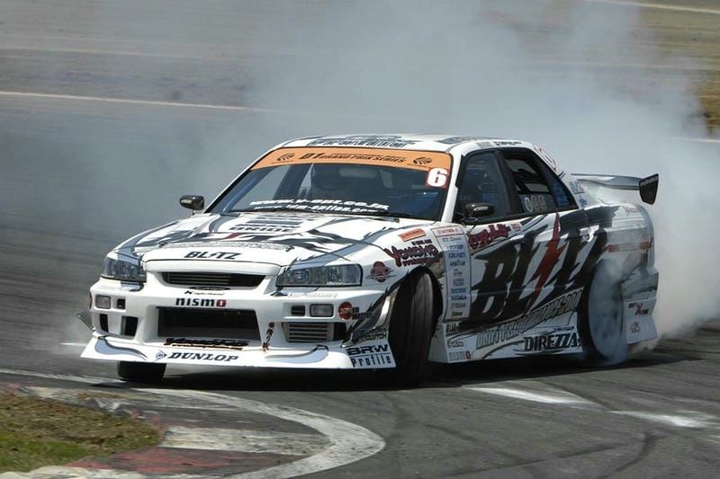 Drift siêu xe tốc độ cao đầy kịch tính