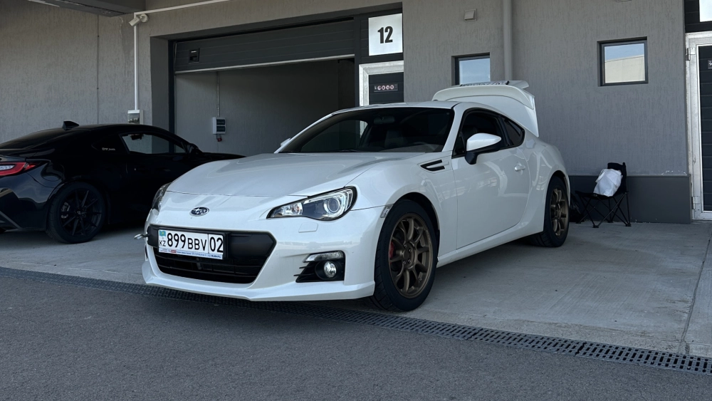 Trải nghiệm không gian nội thất xe Subaru BRZ thể thao