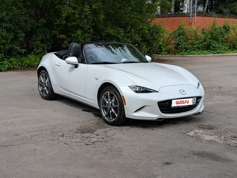Kèo cân não so sánh Mazda MX-5 và Toyota GR86